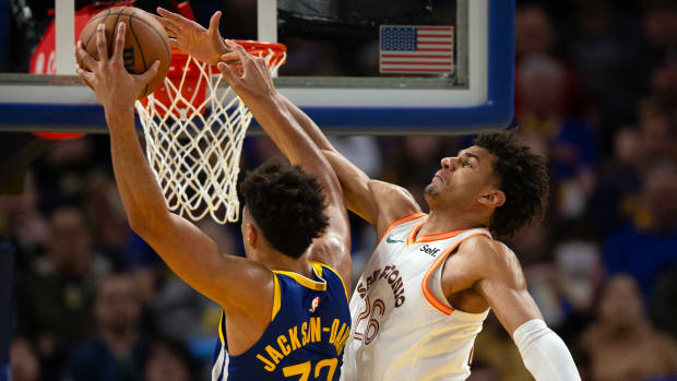 Dom Barlow Trayce Jackson-Davis Warriors